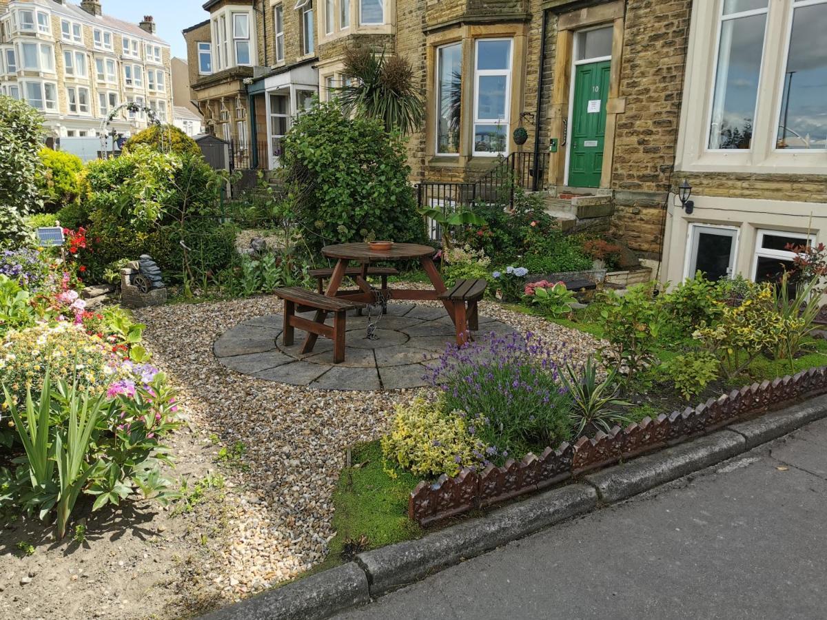 Westleigh Bed and breakfast 3*